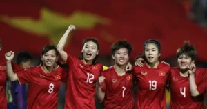 Việt Nam thắng 3-1 trước đội Tezukayama Gakuin tại Nhật Bản