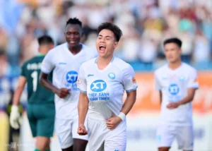 Nam Định Hướng Tới Ngôi Vô Địch V-League: Quyết Chiến Quảng Nam